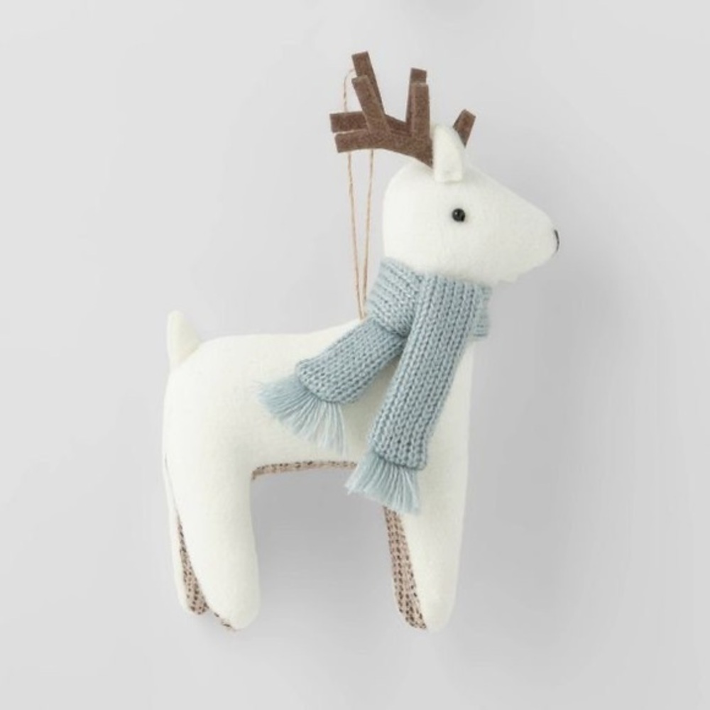 Reindeer Christmas Tree Ornament White with Scarf nwt